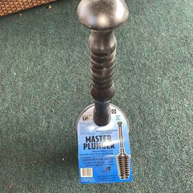 Master Mpz500 Got Water Plunger Black. Best All Purpose Ever Made