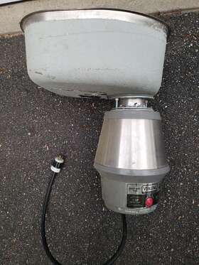 Vcfw1020 Viking 1 Hp Continuous Feed Heavy Duty Waste Food Disposal Used