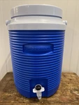 Vintage Rubbermaid Water Cooler Jug 1530 With Spout & Handle Blue 2 Gallon. Fixed Price $24.95.