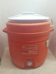 Gott Rubbermaid 6.5 -gallon Heavy-duty Beverage Cooler Dispenser Cold Drink. Fixed Price $38.97.