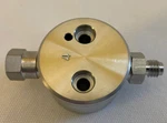 Waters Hplc Delta Prep 510/590 Pumphead Assembly W/ Inlet & Outlet Valves. Fixed Price $122.54.
