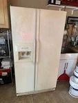 Kitchenaid Side-by-side Refrigerator KSR25FGBT04 Beige Ice Maker Water Dispenser. Fixed Price $39.00.