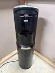 Crystal Mountain Storm Bottom Load Water Cooler H/c STFM2KHK1C Hot & Cold. Fixed Price $110.00.